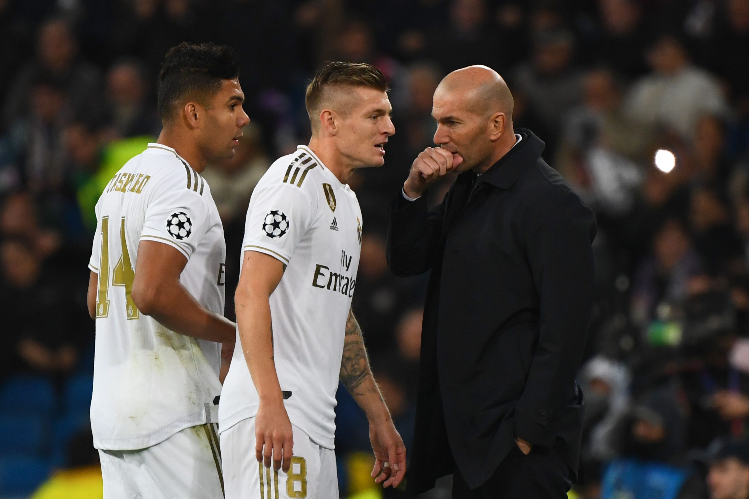 Al momento stai visualizzando Che cosa sta succedendo fra Kroos e Zidane?